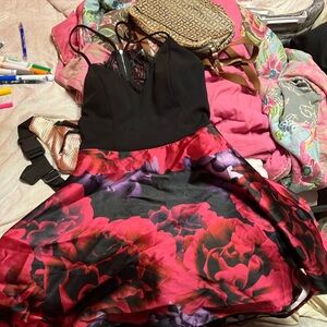 It’s a dress it’s size 9